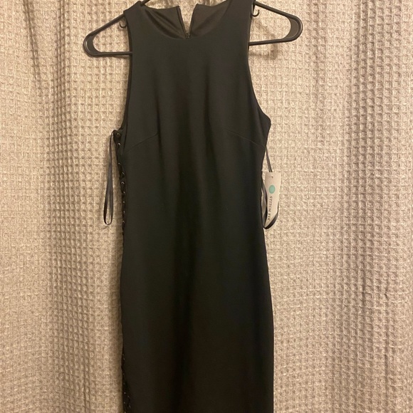 Never worn little black dress - Picture 1 of 2